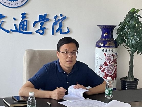 河北省黄骅市银鹰体育官网最新版下载路